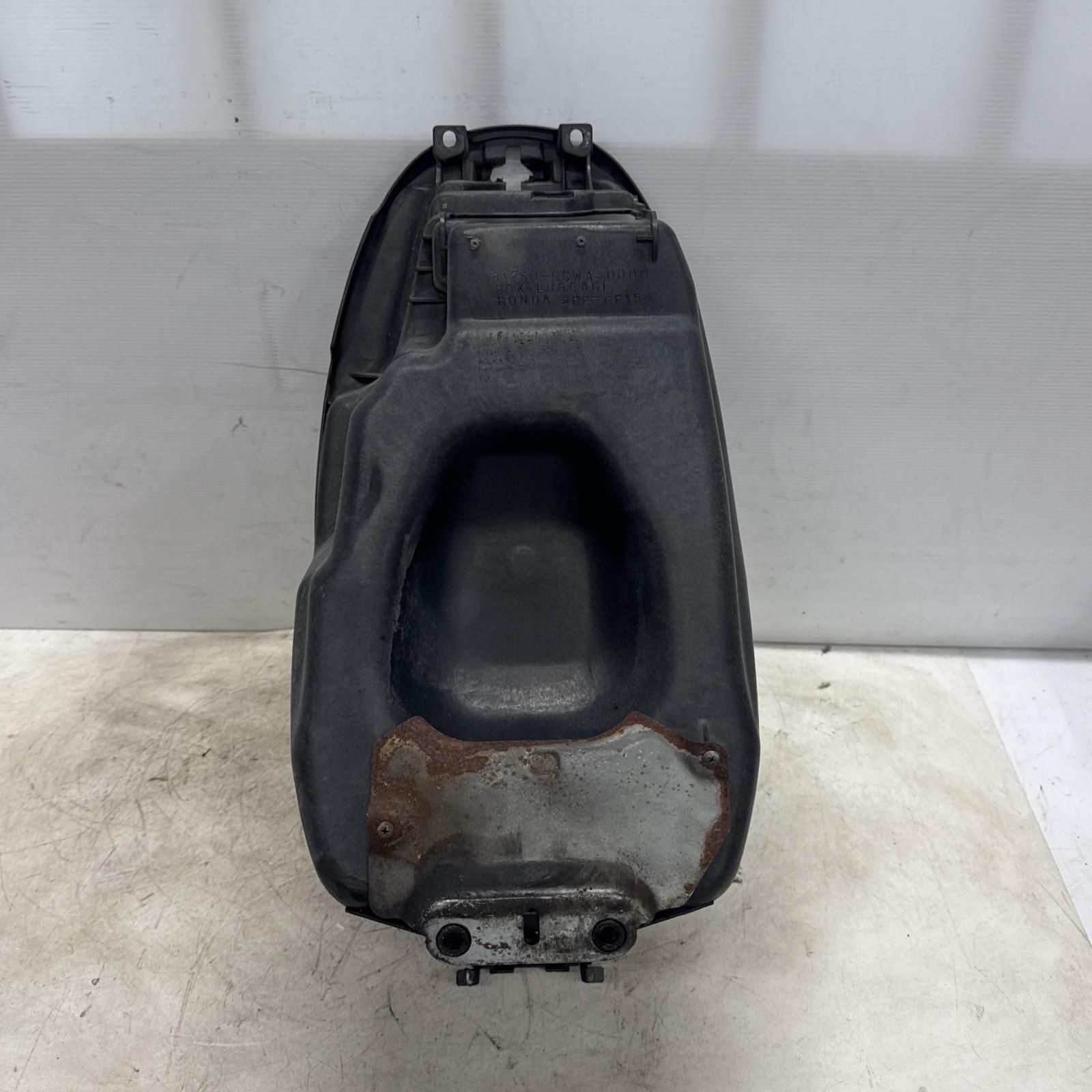 HONDA タクト50 メットインボックス ホンダ
