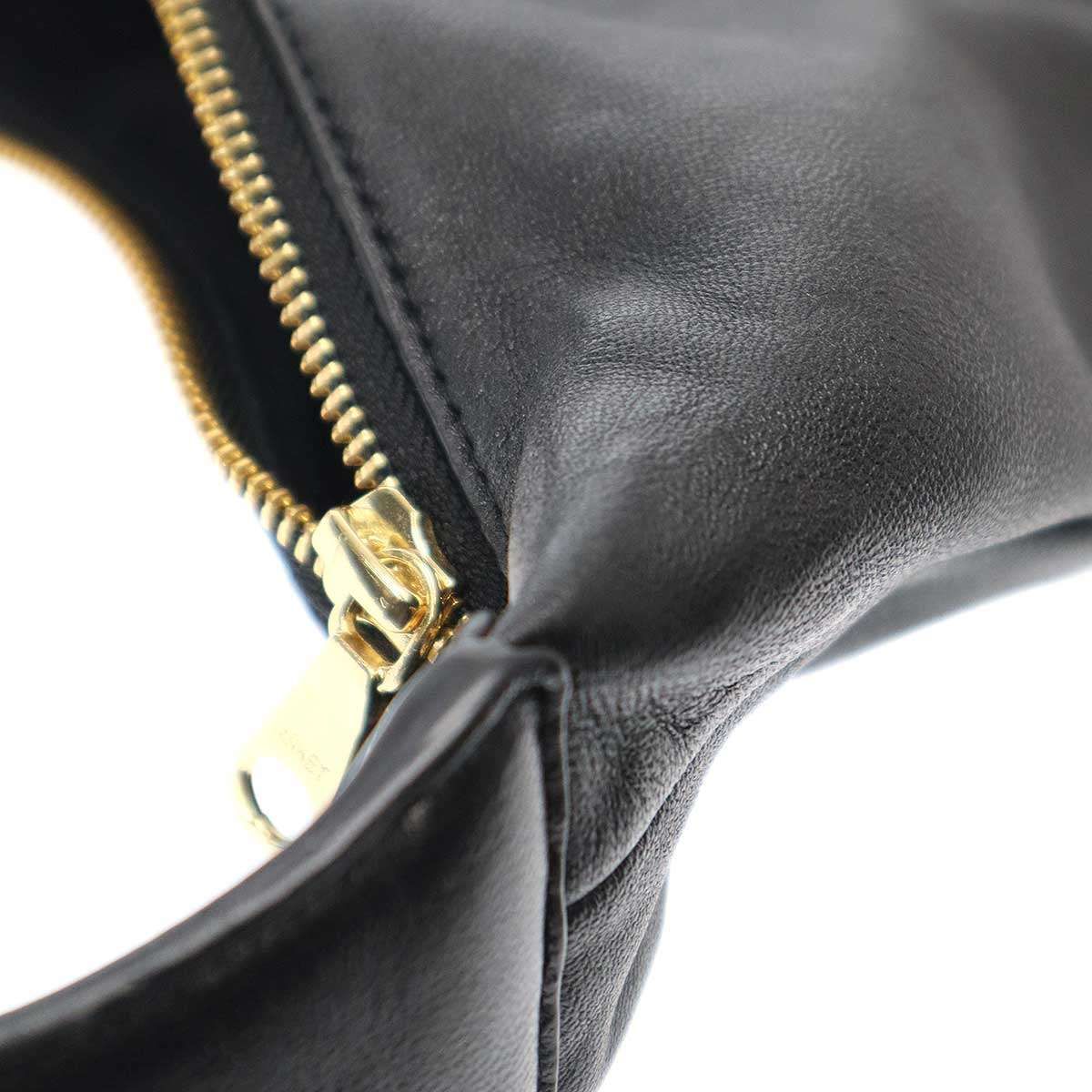 美品arketブラックレザーショルダーバッグ ARKET(アーケット) ショルダーバッグ・ポシェット(レディース