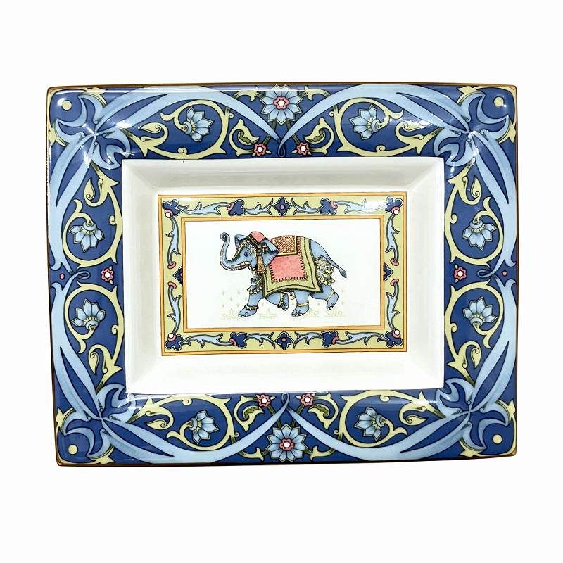 新品・未使用　ウェッジウッド　スクエアプレート　イングランド製　エレファント ウェッジウッド WEDGWOOD 廃番 希少 Blue Elephant ブルーエレファント