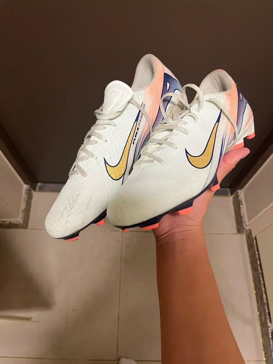 joma / TOP FLEX 2534 TF (28.5cm)