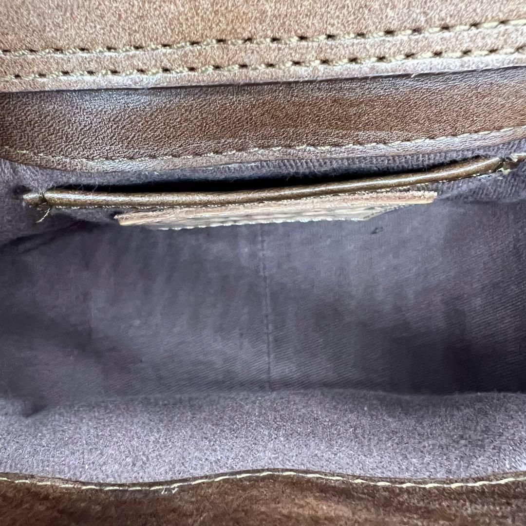 CARVING TRIBES ポシェット サコッシュ ブラウン DECORATOM_COM_BR