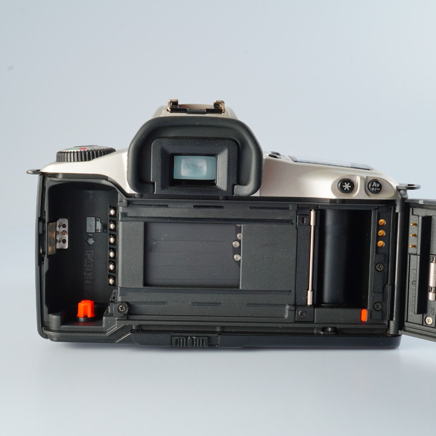 Canon キヤノン EOS Kiss III (REBEL 2000) + SIGMA 28-80mm + 100  