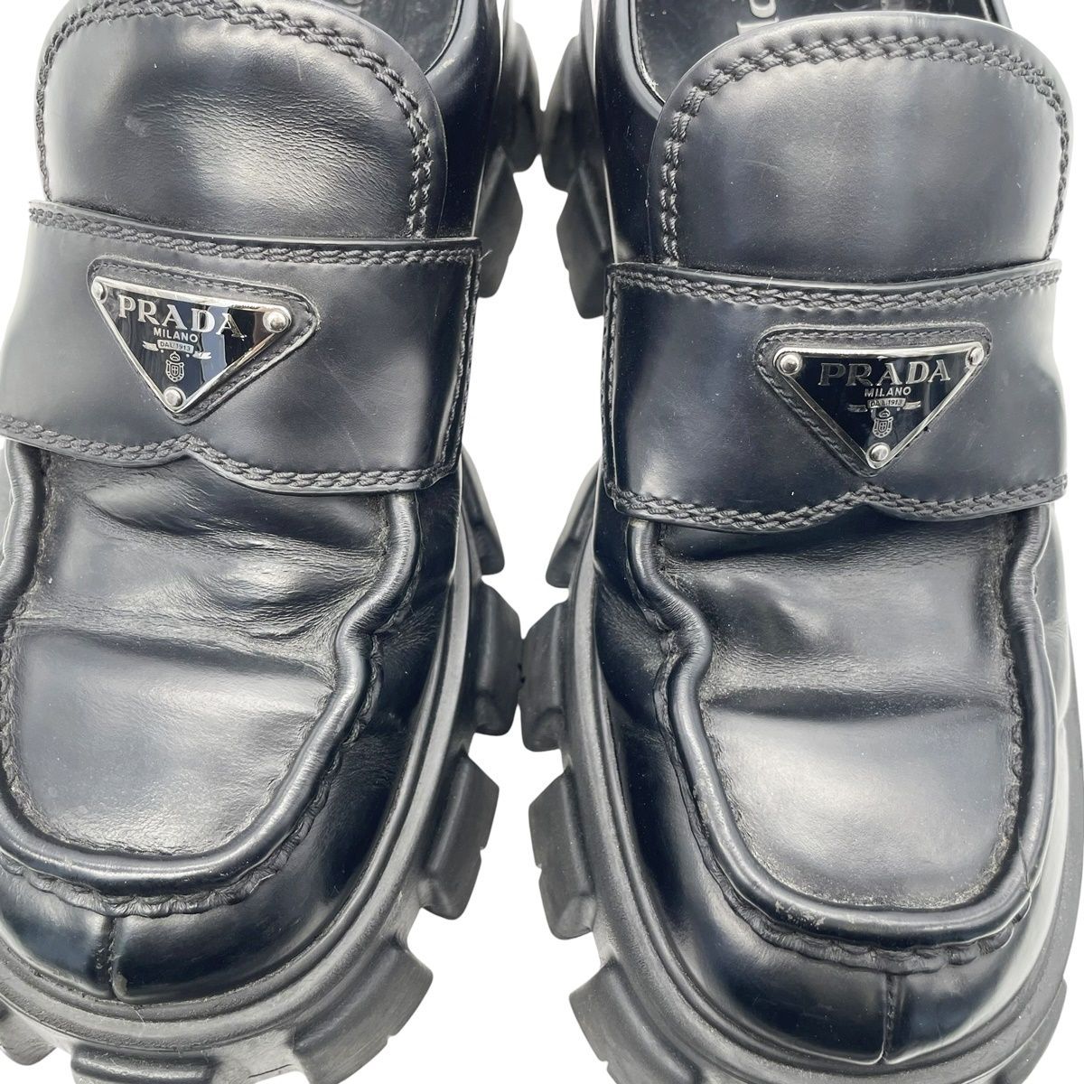 中古】 PRADA プラダ ローファー モノリス ブラッシュドレザー 