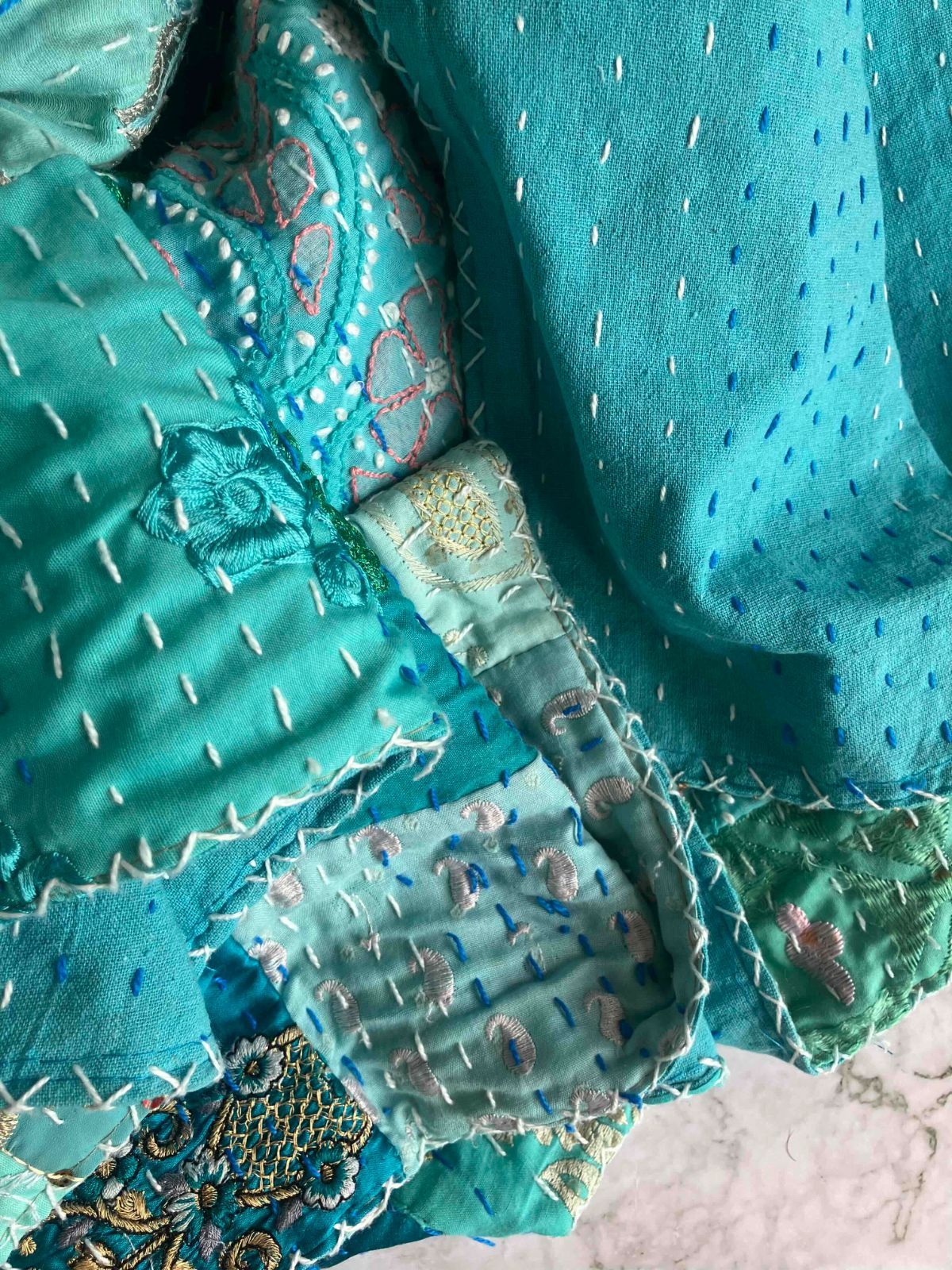 カンタキルト　マルチカバー　サリーパッチワーク　#16 BLUE カンタキルト マルチカバー サリーパッチワーク #16 BLUE - メルカリ
