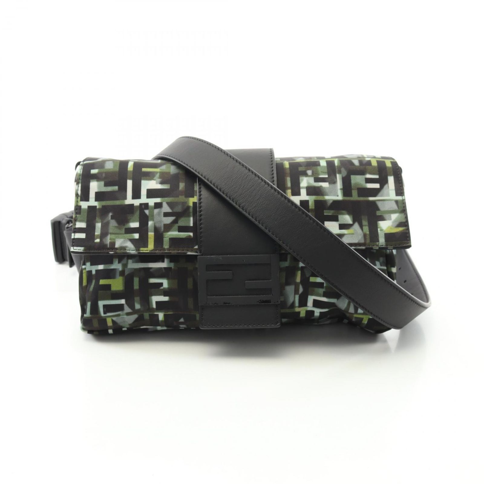 フェンディ FENDI ウエストバッグ マンマバケット ズッカ ブラック|グリーン ナイロン レザー マンマバッケット メンズ Used B