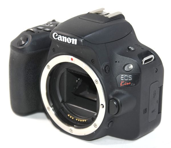 値下げCanon EOS Kiss X9 ダブルズーム　一眼レフカメラ　キャノン 楽天市場】※10/3発送～予約可【レンタル3泊4日】Canon EOS Kiss
