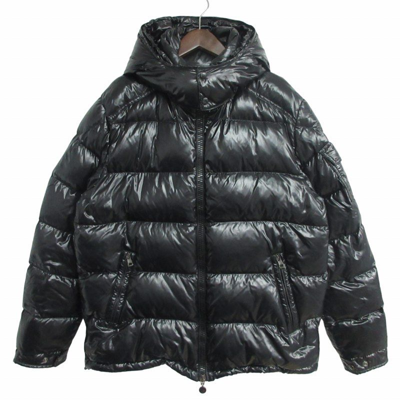 Lサイズ上下運動セット MONCLER ダウンジャケット 3XL 黒（大きいサイズ ダウン