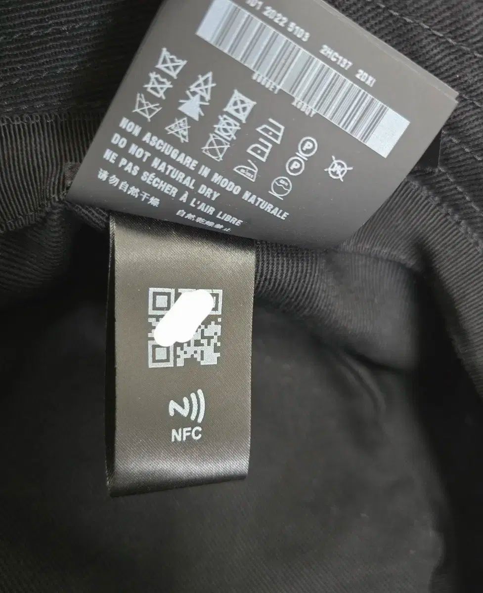 バケットハット