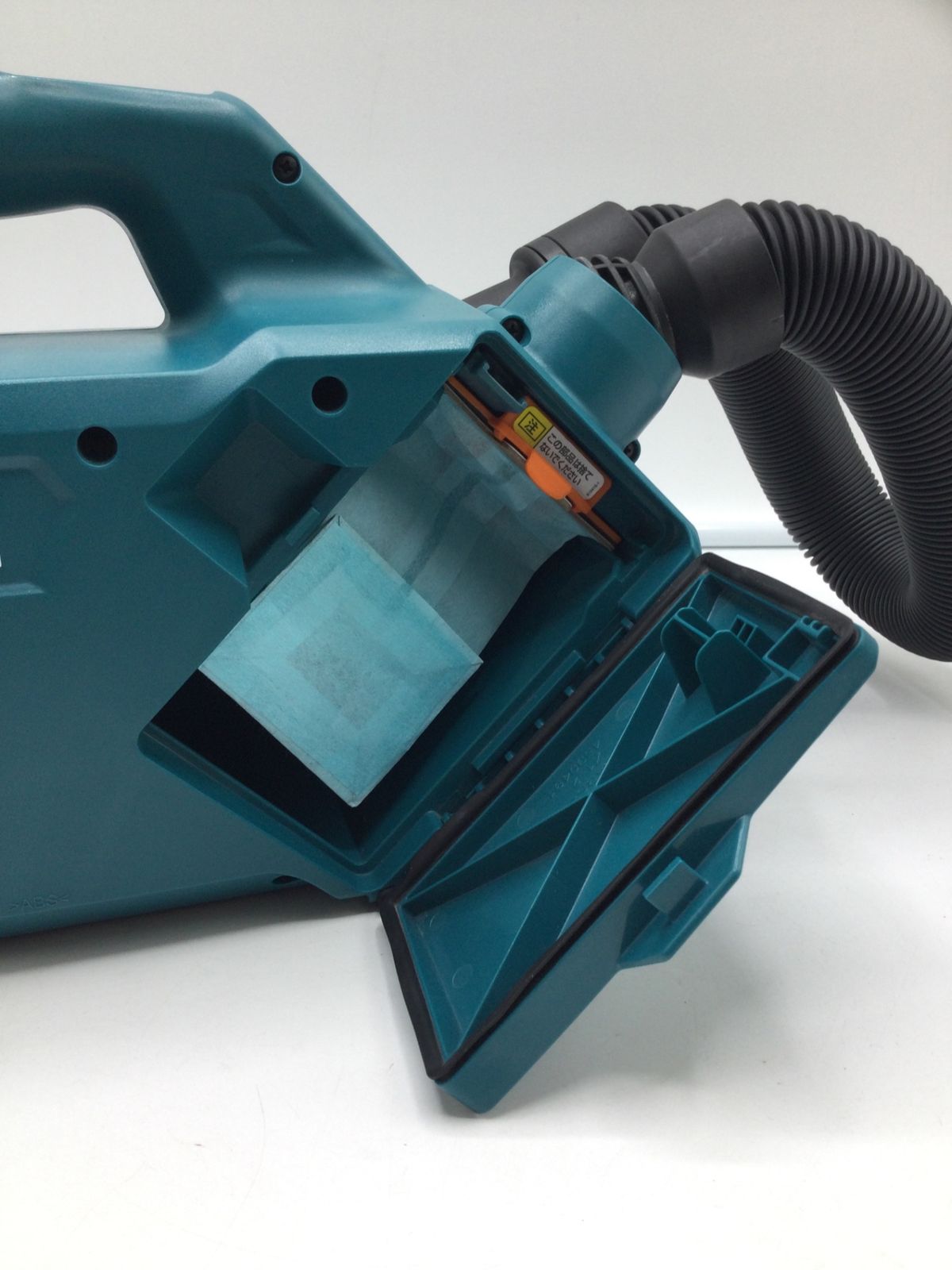 マキタ 肩掛け型充電式クリーナー