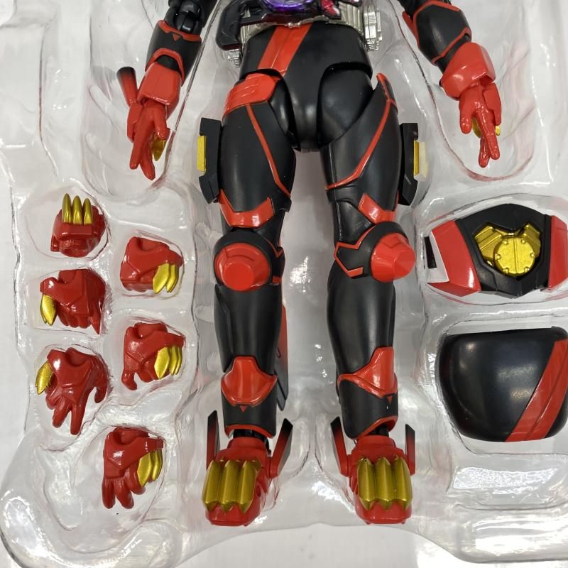 新品未開封S.H.Figuarts 仮面ライダーギーツ　レーザーブーストフォーム 新品未開封S.H.Figuarts 仮面ライダーギーツ レーザーブースト
