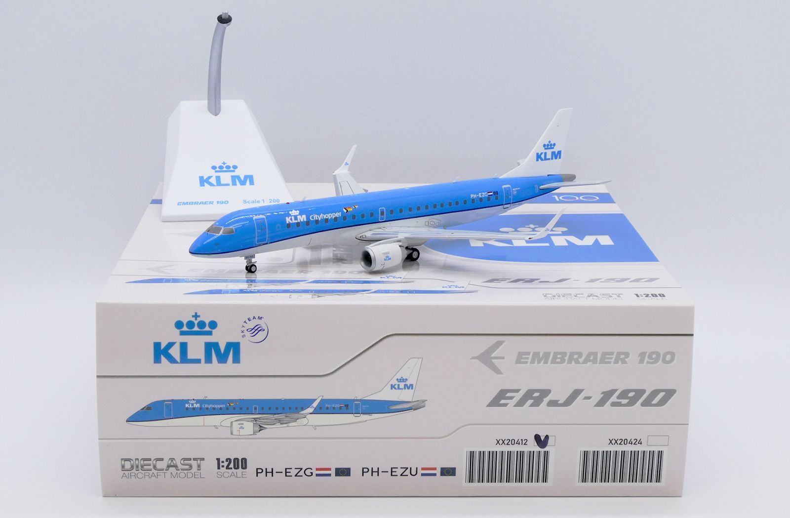 1/200 E190 KLM シティホッパー PH-EZA　[ヘルパウイングス] 1/200 E190 KLM シティホッパー PH-EZA [ヘルパウイングス] 1