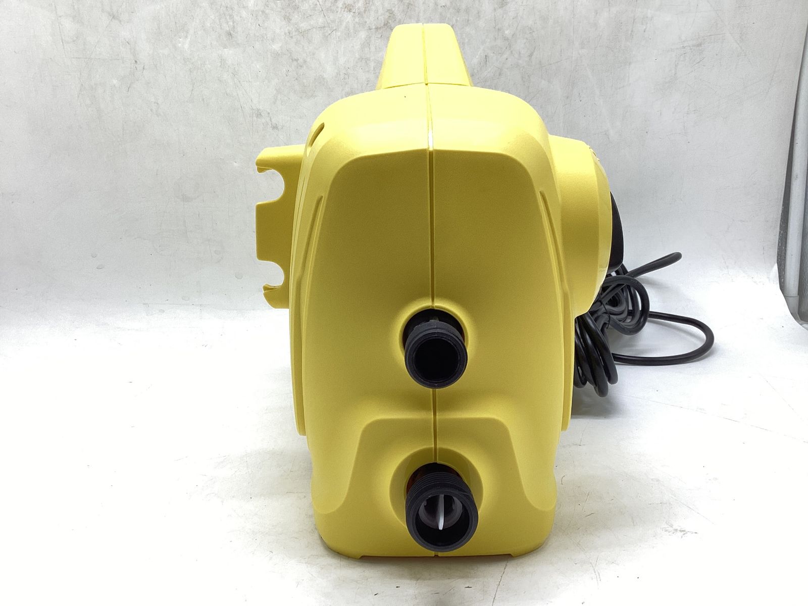 M02