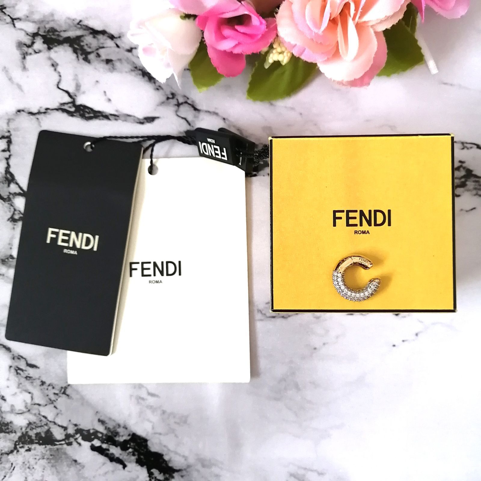 正規品 美品 FENDI フェンディ イヤーカフ ウープス ゴールド 片方のみ