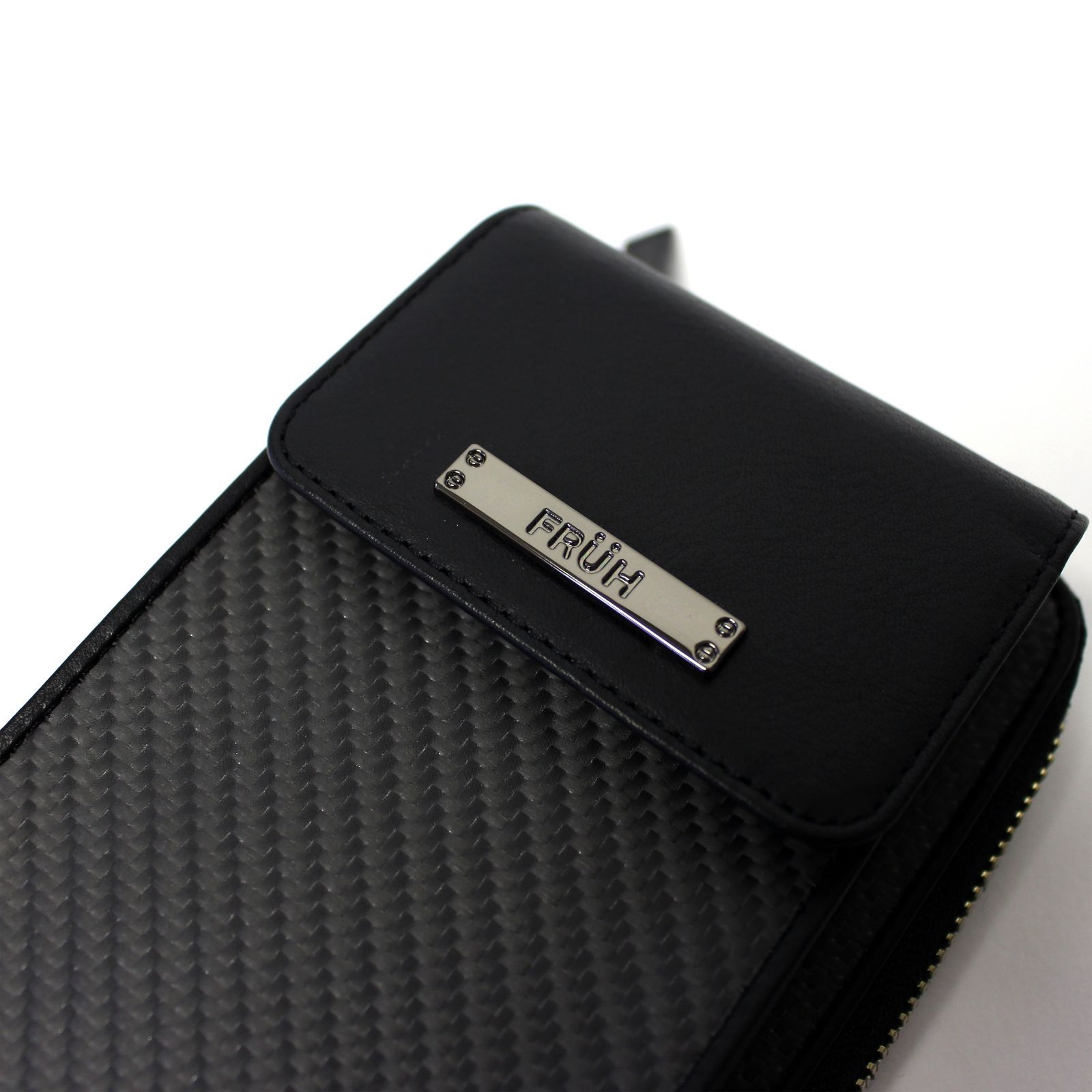 FRUHリアルカーボン2WAYモバイルウォレット