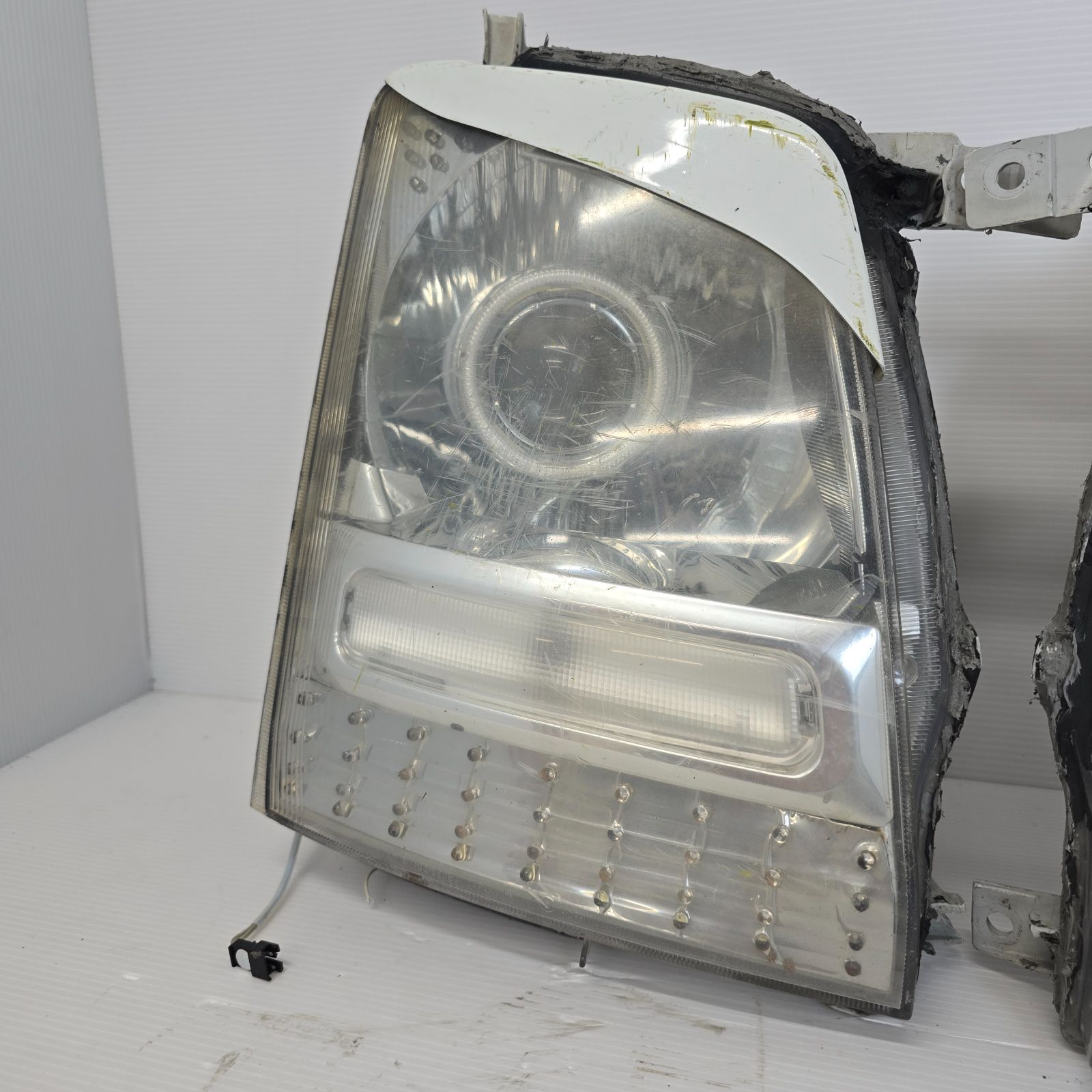 ワゴンR 純正ヘッドライト 加工 アイライン イカリング ウィンカーLED 