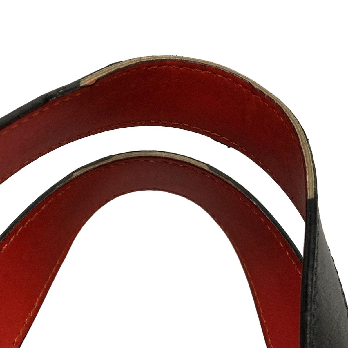 ボストンバッグ