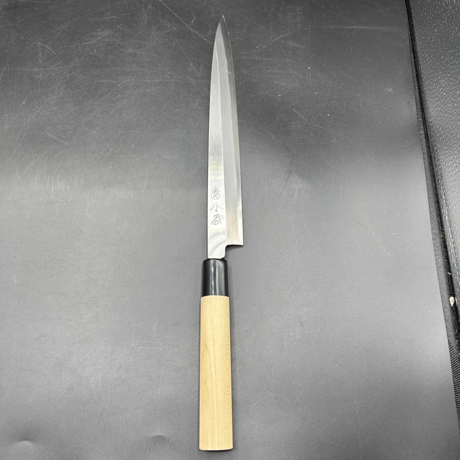 日本橋 木屋 イヅツキ 柳刃包丁 8寸 240mm 水牛柄 箱あり
