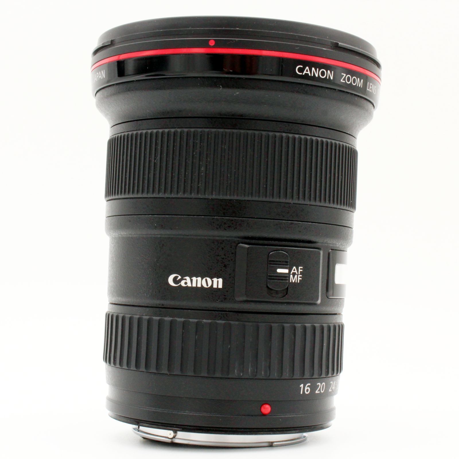 CANON EF