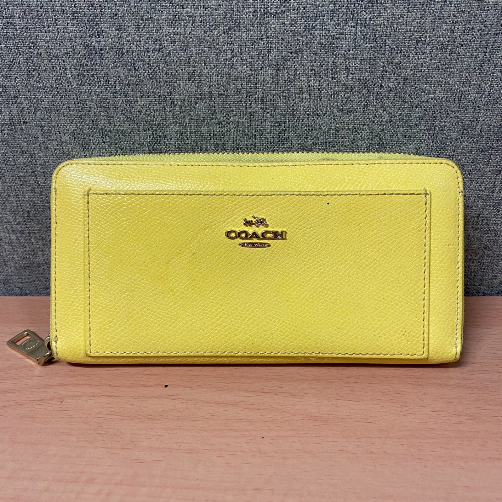 33 COACH コーチ 長財布 イエロー レディース - メルカリ