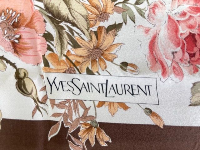 Yves Saint Laurent - 希少 イヴサンローラン カシュクール