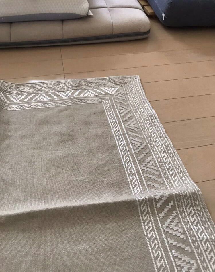 ☆貴重な1点もの☆ブルガリア シルク糸 手刺繍 リネンテーブルクロス