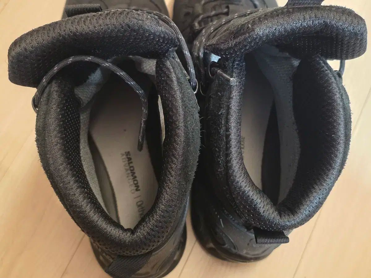 サロモン ゴアテックス