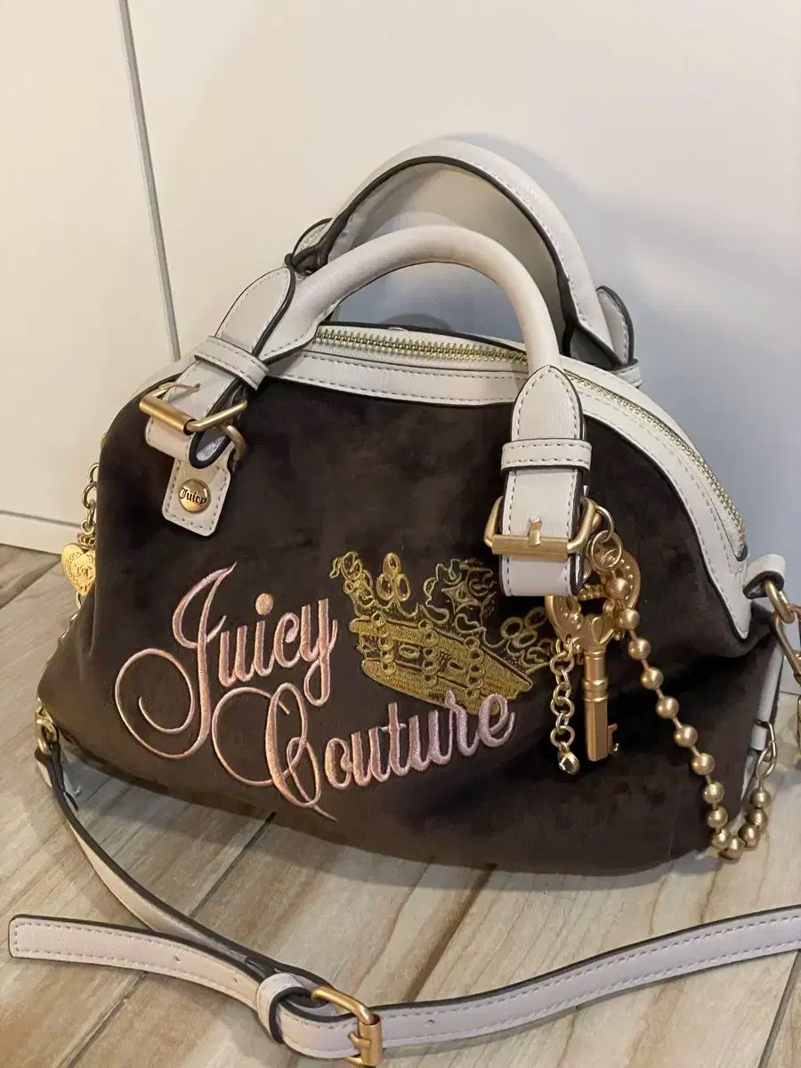 今だけ JUICY COUTURE ジューシークチュール ハンドバッグ babymetalclub ベビーメタルクラブ Baby Bear ベイビーベア ヴィンテージ ラテガロア