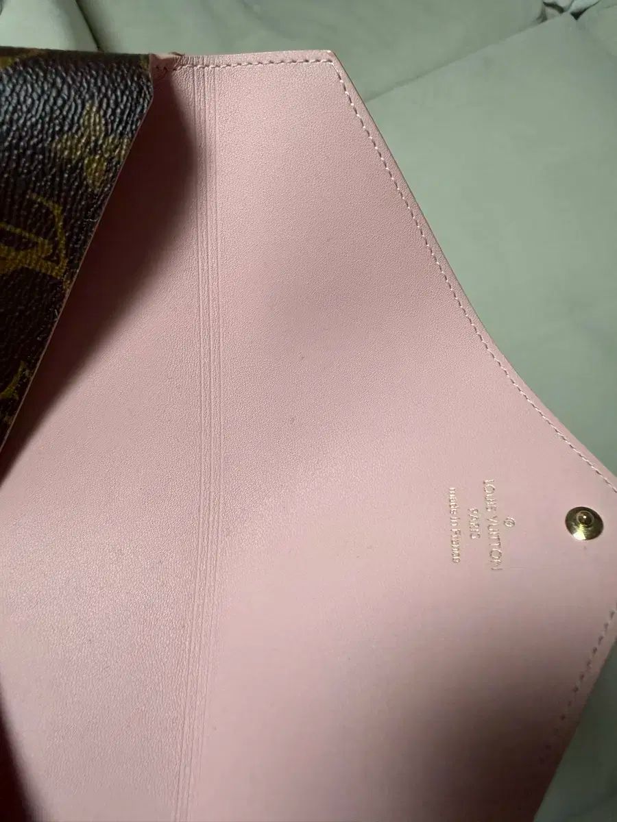 クラッチバッグ