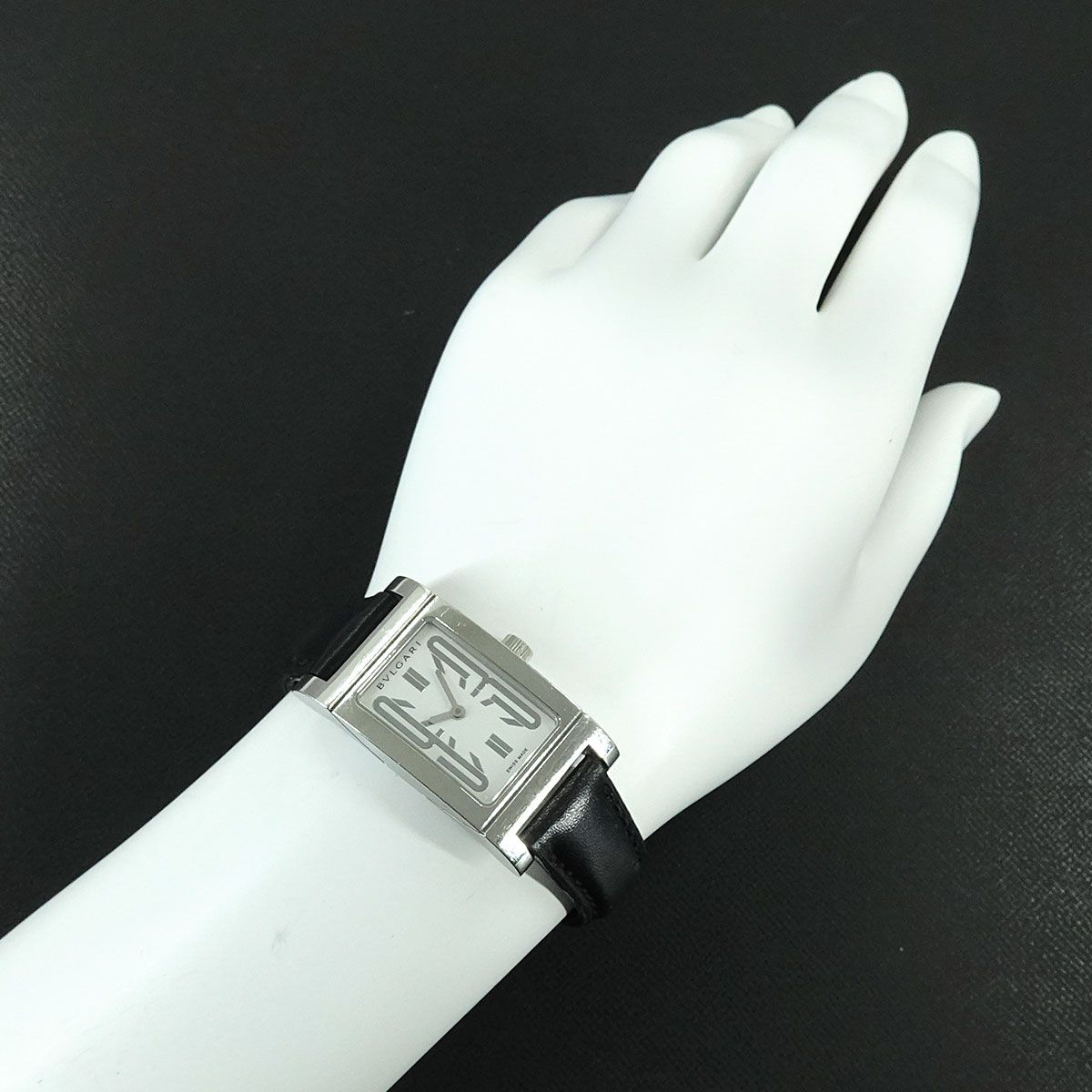 ブルガリ BVLGARI レッタンゴロ RT39S レディース 腕時計 ホワイト  