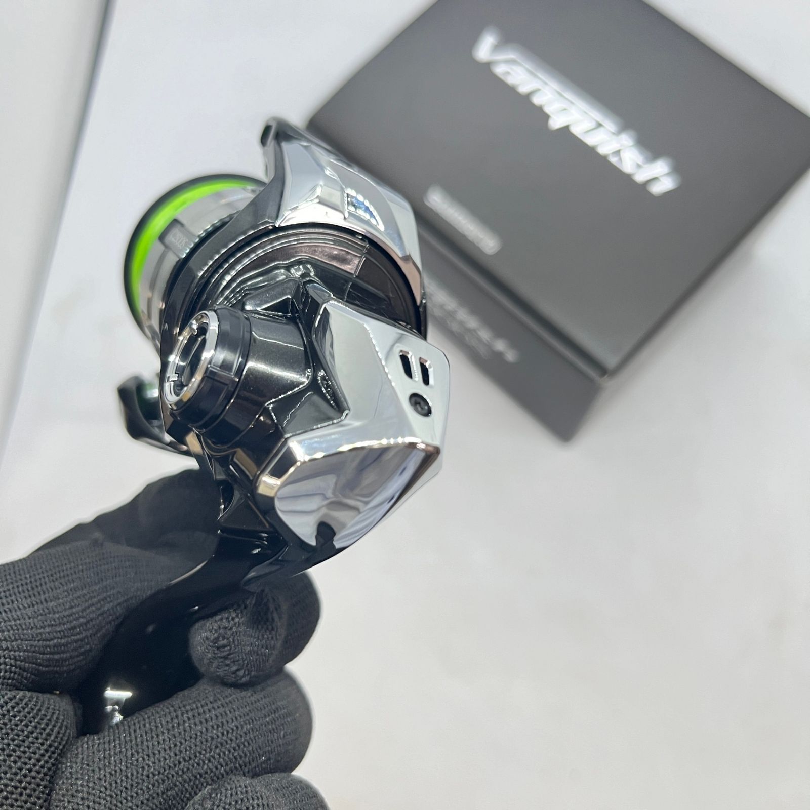 極美品SHIMANO Vanquish 23ヴァンキッシュc2500s