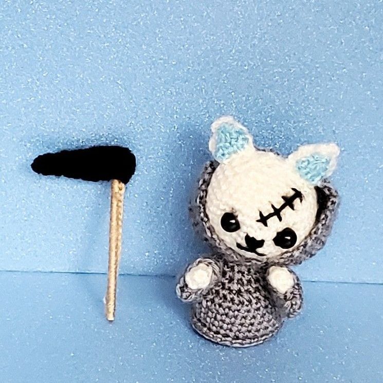 手編み毛糸のハロウィン 手編みハロウィンシーツおばけ キーホルダー