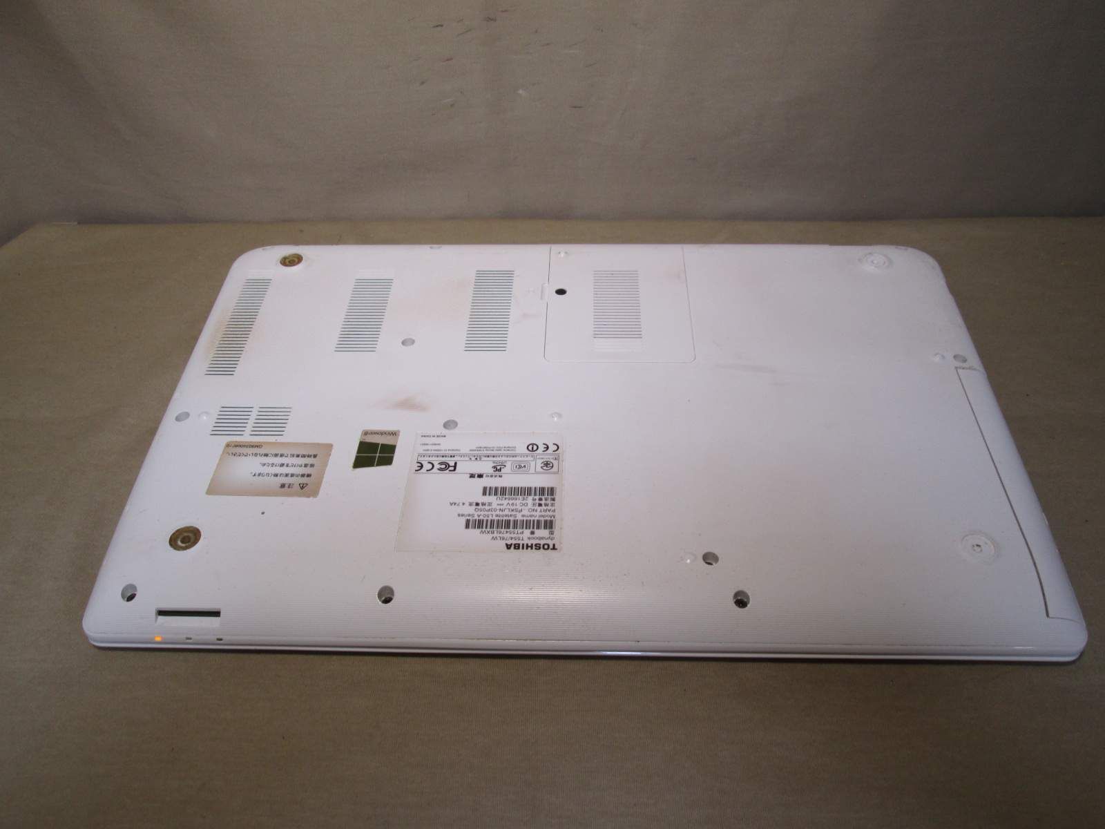 東芝 dynabook T554/76LW【大容量HDD搭載】 Core i7 4700MQ