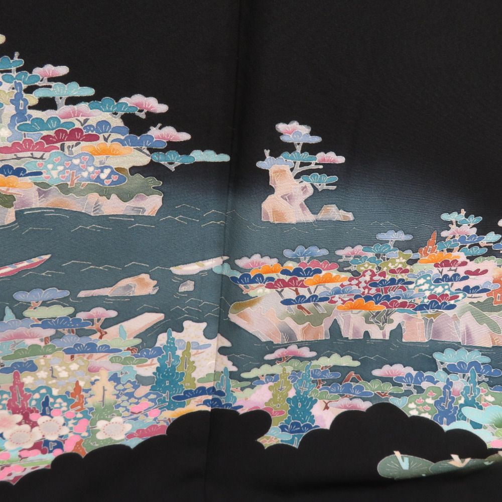 本加賀友禅 黒留袖 黒田勲 海辺風景柄 正絹 袷 広衿 比翼付 落款入 作家物 本場加賀友禅染 礼装 フォーマル 仕立て上がり 身丈162cm 本加賀友禅 黒留袖 黒田勲 海辺風景柄 正絹 袷 広衿 比翼付 落款入