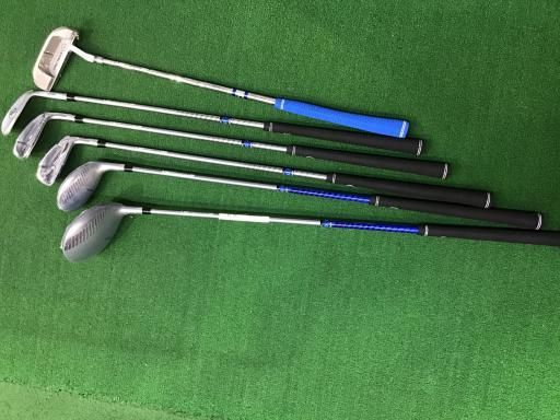 YONEX - ヨネックス EZONE Jr ジュニア ゴルフクラブ 7本セット YONEX スポーツ 女の子 ゴルフバッグ 中古 W1 YONEX - ヨネックス EZONE Jr ジュニア ゴルフクラブ 7本セット