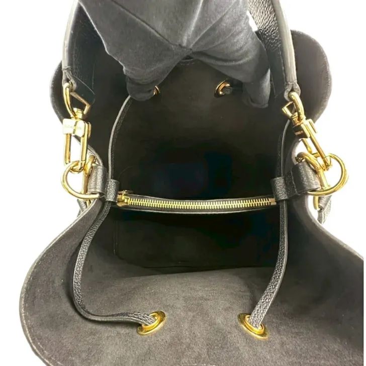 VUITTON ルイヴィトン