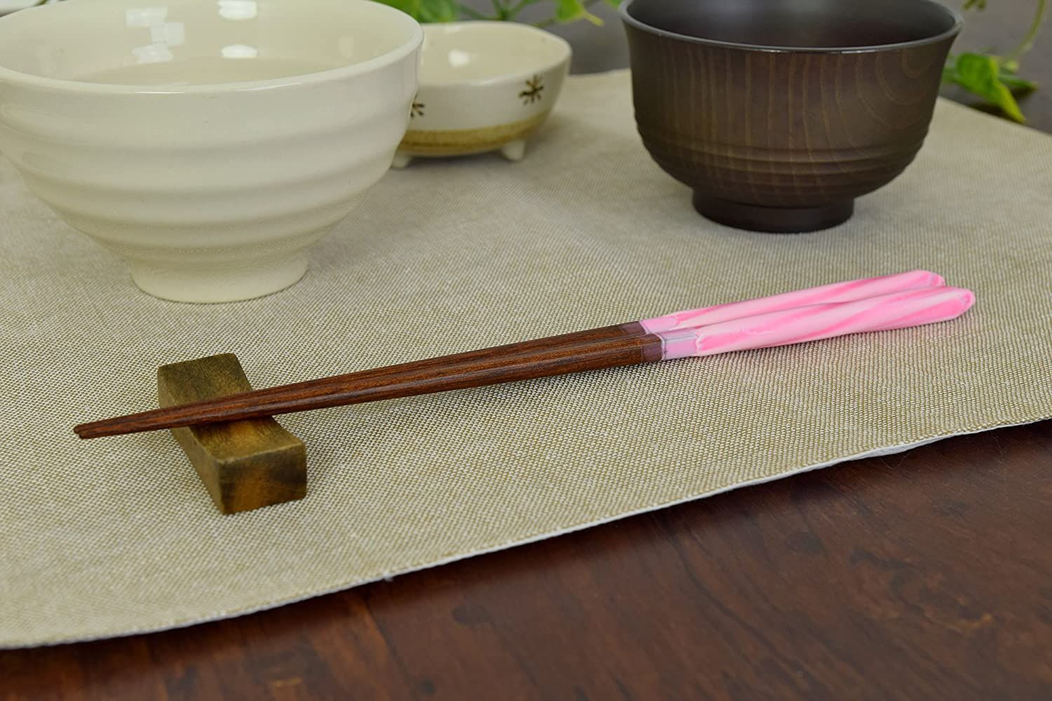 お箸 あめ玉ネジリ 18cm 1膳 ハシ 天然木 日本製 食洗機対応 食洗器対応 かわいい アオバ はし かんざし 業務用 家庭用 アウトドア ...