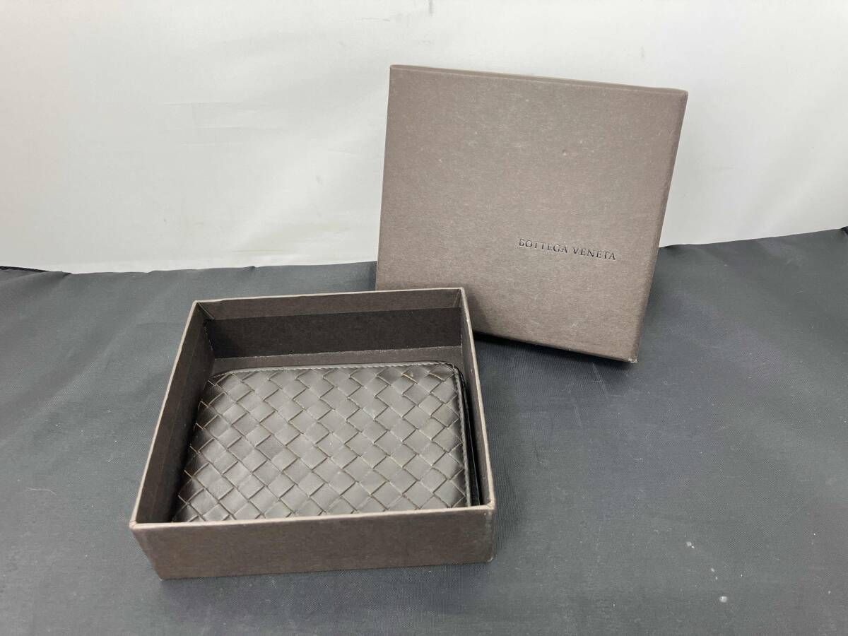 BOTTEGA VENETA ボッテガヴェネタ イントレチャート 二つ折り ２つ折財布 財布 ウォレット レザー 革財布 ブラック系