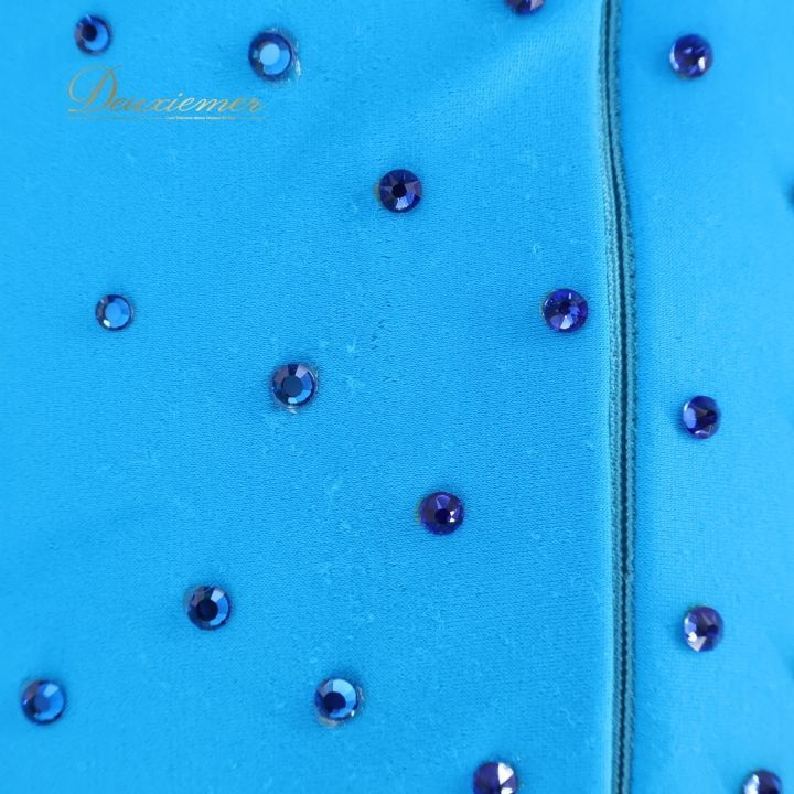 ★チャコット凛舞　新品同様❗コバルトブルーラテンドレス ✨半額以下～Mサイズ ☆チャコット凛舞 新品同様❗コバルトブルーラテンドレス ✨M