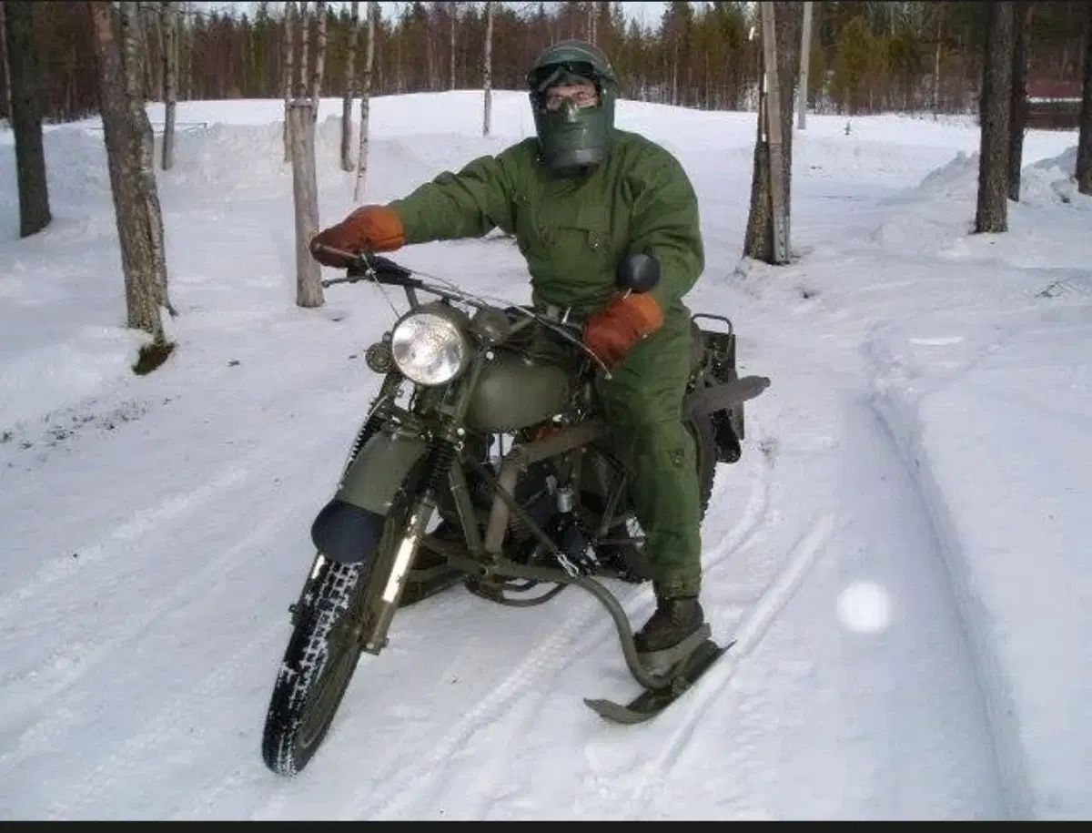 スウェーデン軍 ライダースジャケット
