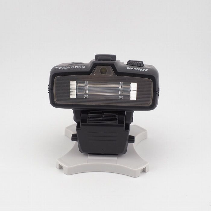 ワイヤレスリモートスピードライト SB-R200