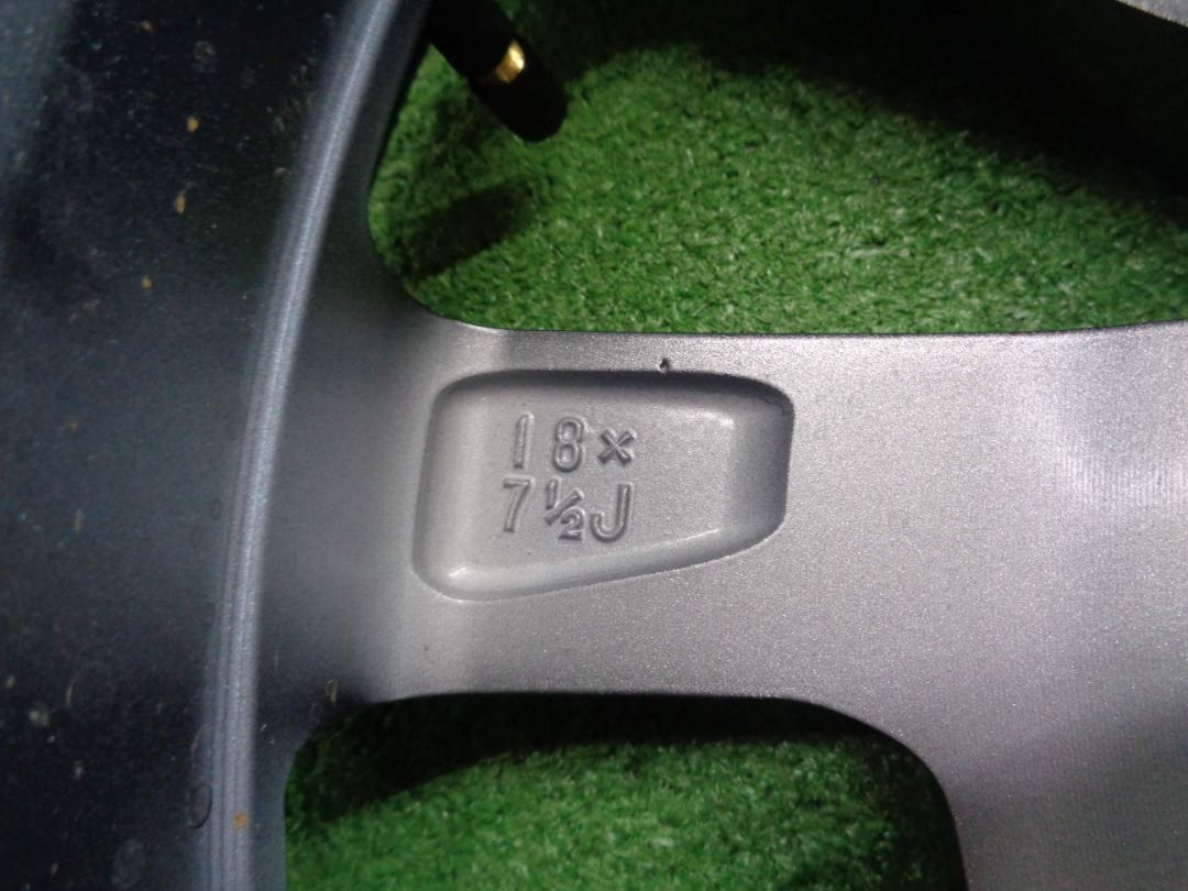 6H139.7