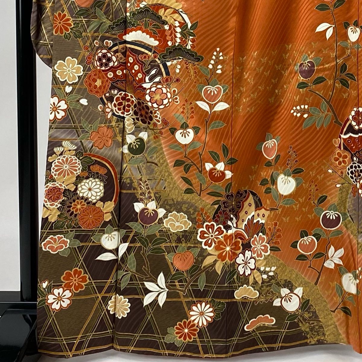 振袖 身丈165cm 裄丈65.5cm M 袷 花丸文 蝶 金彩 染め分け
