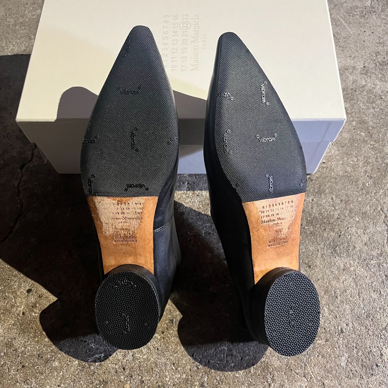 Maison Margiela POINTED TOE LEATHER SHOES 38 ローファー