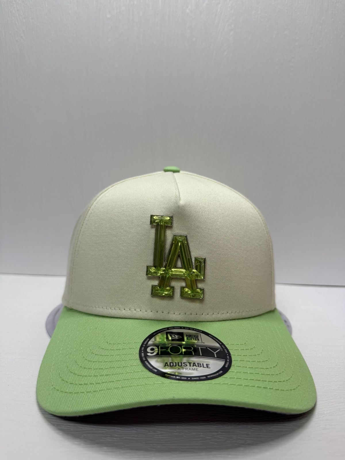 Newera ロサンゼルスドジャース クリスタル 9forty A-FRAME スナップバックキャップ ツートン