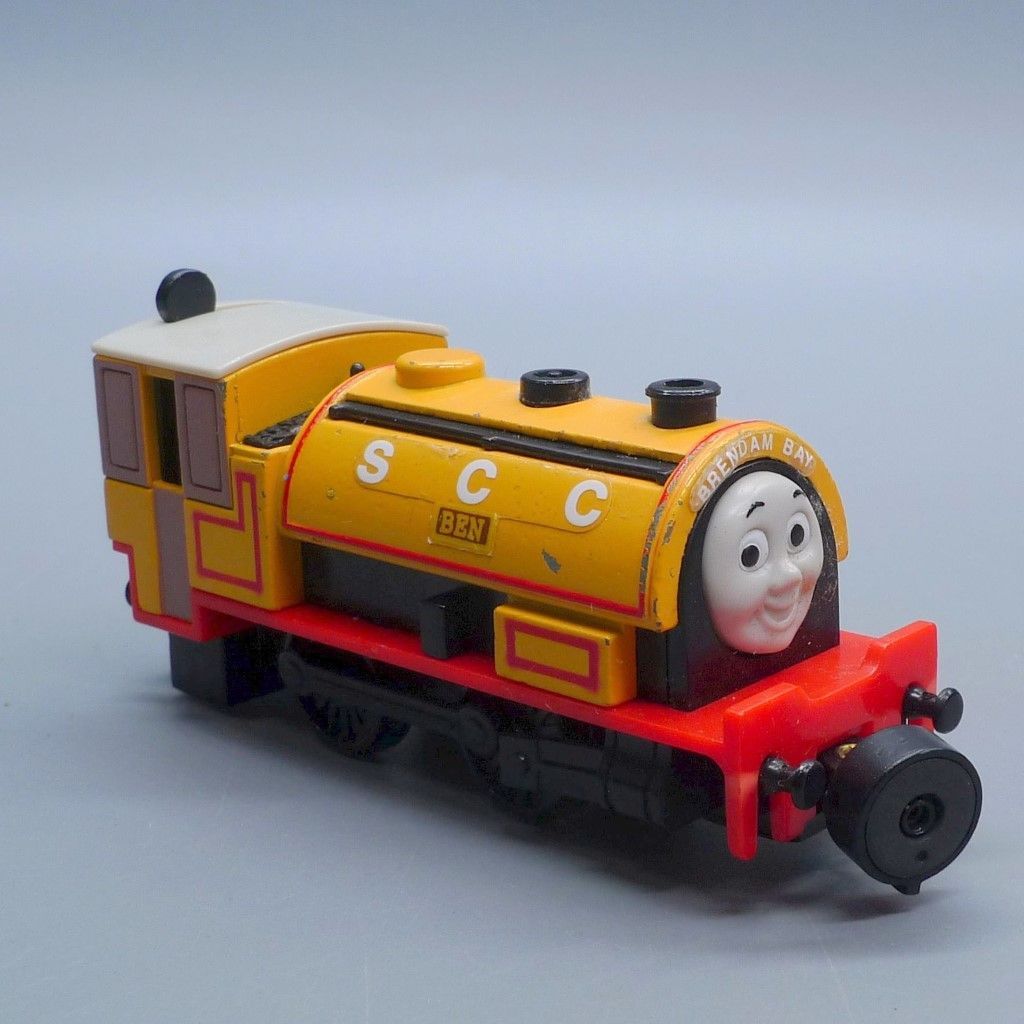 きかんしゃトーマス　ミニカー　1988年　レッド　レア きかんしゃトーマス ミニカー 1988年 レッド レア