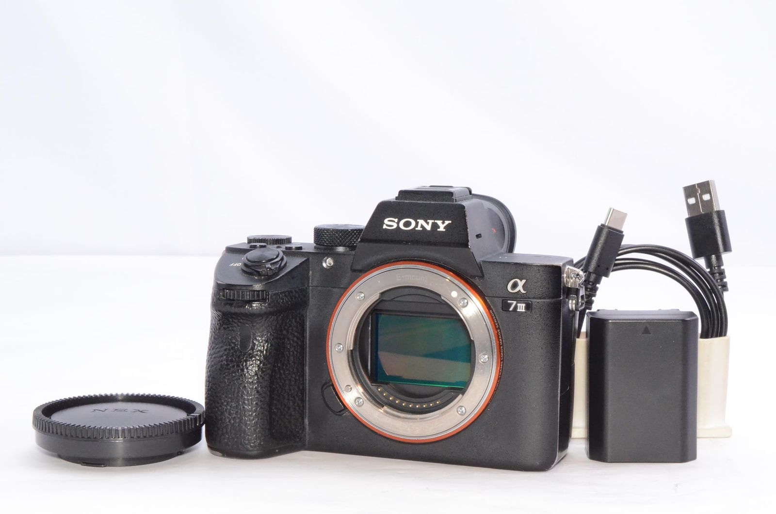 SONY ILCE-7M3 α7?V