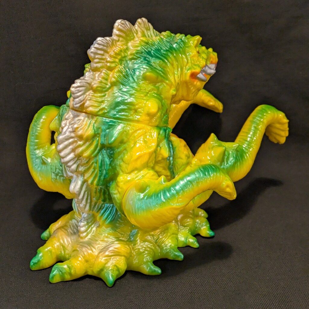 M1号 ビオランテくじ当り/西村祐次 /黄色にメタ緑ピンクなど - メルカリ