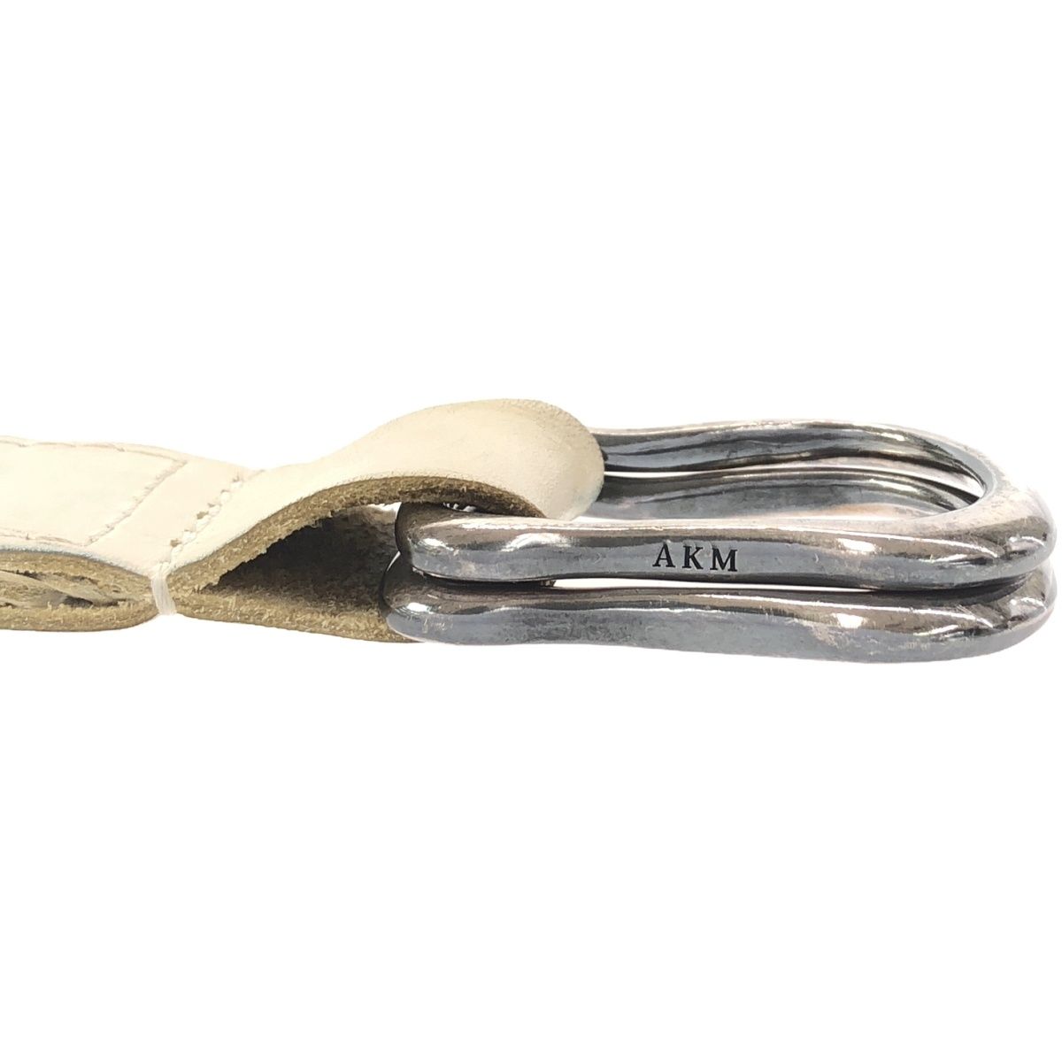 AKM エイケイエム メッシュレザーベルト ホワイト - メルカリ