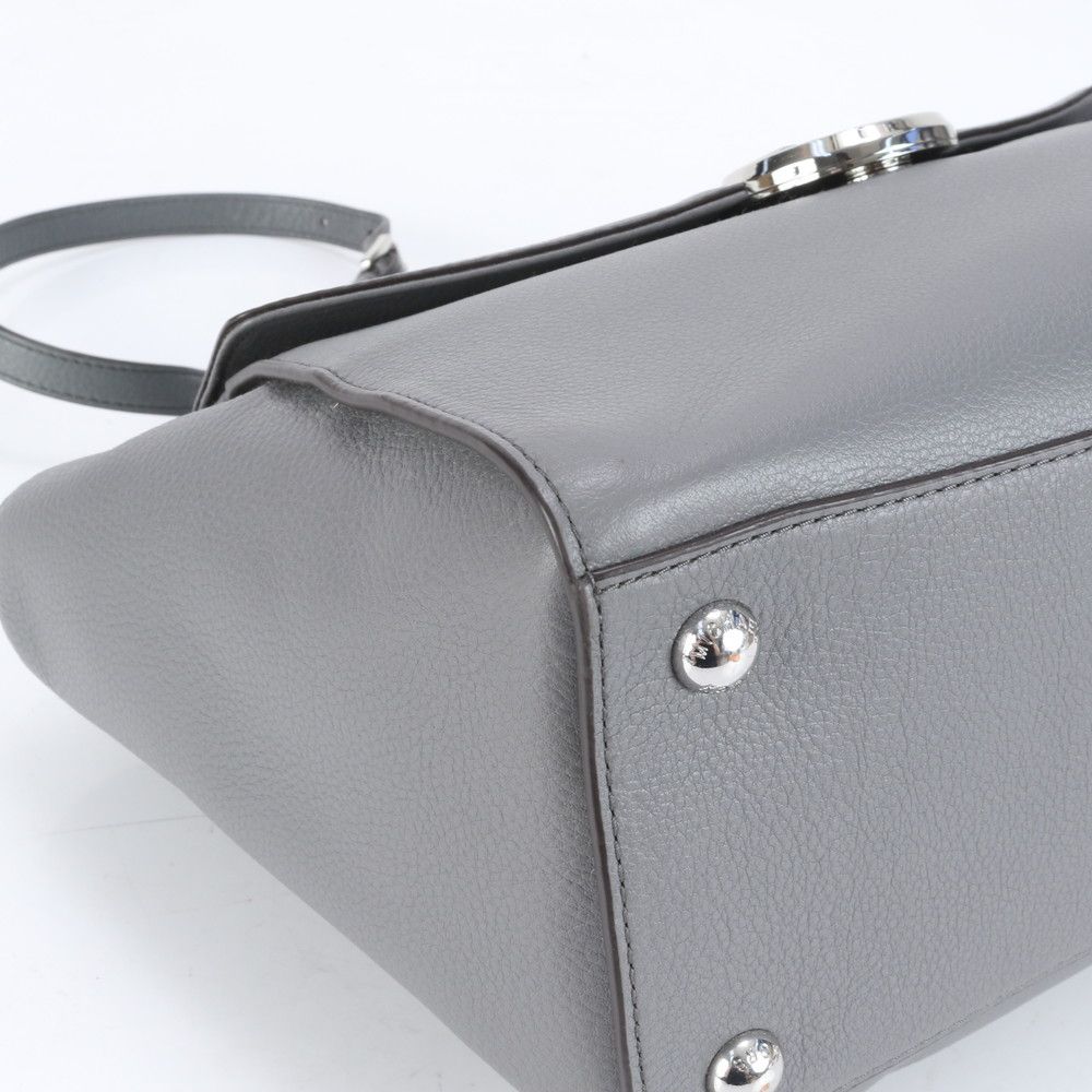 極美品 マイケルコース斜め掛けショルダーバッグクロスバッグレディース