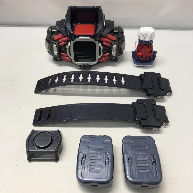 中古】バンダイ 変身ベルト DXデモンズドライバー 仮面ライダー